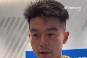 胡睿宝:陈涛指导来队后对我帮助非常大,他为我们扛了很多压力