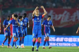 记者:吴曦、陈晋一等人严重体力透支,完全是靠意志品质在支撑